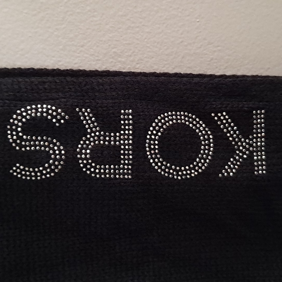 Michael Kors Black Scarf - Picture 3 of 4